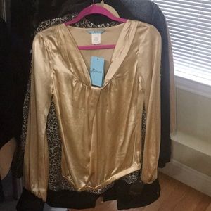 NWT Marciano Guess 95% silk blouse